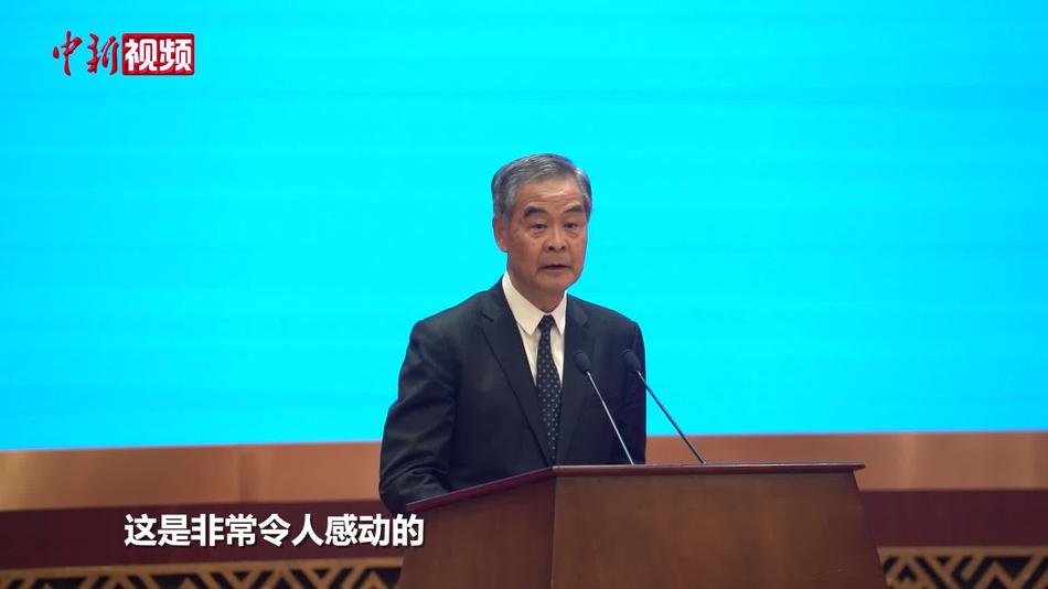 梁振英：不会让任何一个白内障病人因我们离开而失望