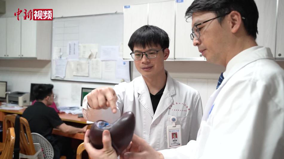 广西医生教你爱护“小心肝” 工作太“肝”确实伤肝