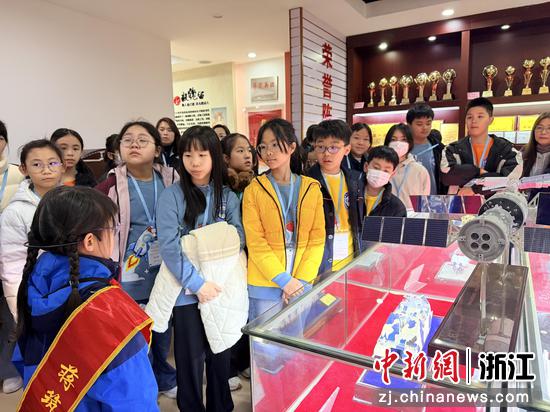 3月18日，交流活动现场。（杭州市蒋筑英学校供图）