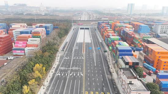 珠江路路口 吴康权供图