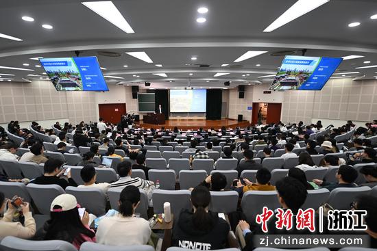 图为：活动现场。中新社记者 王刚 摄