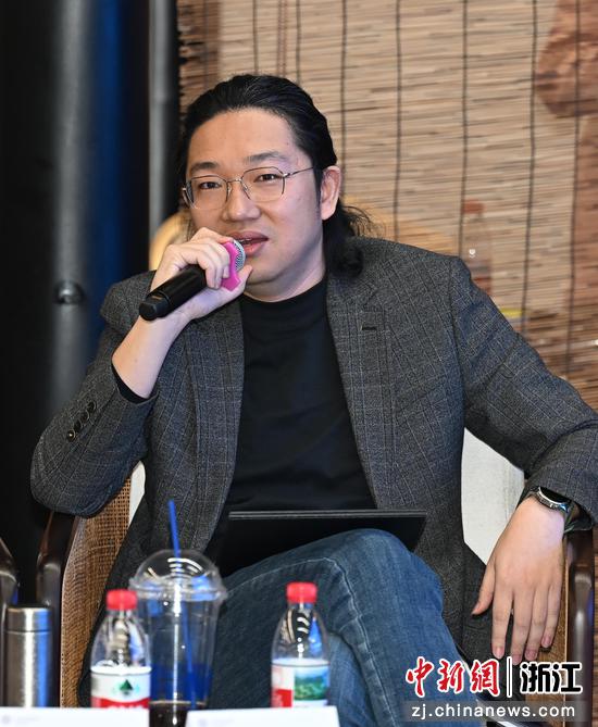 图为：杭州佰里科技有限公司总经理王昌帅进行分享。中新社记者 王刚 摄