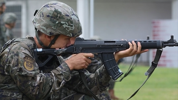 枪声震天！直击武警官兵实战化射击超燃瞬间