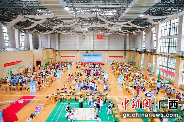 大赛现场。颜杰 摄