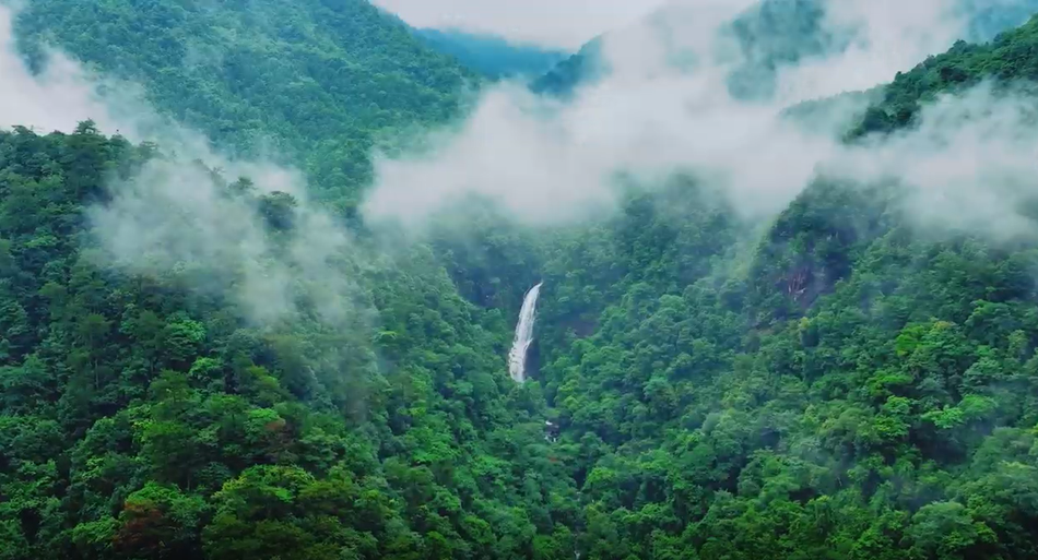 贺州千山万水 藏尽人间清欢