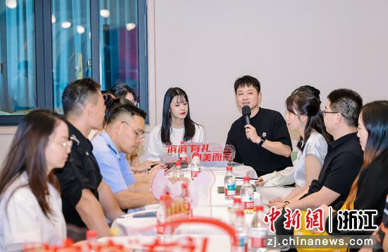 杭州滨江“‘滨滨’有礼·向美而行”宣讲活动走进高新企业。主办方&nbsp;供图