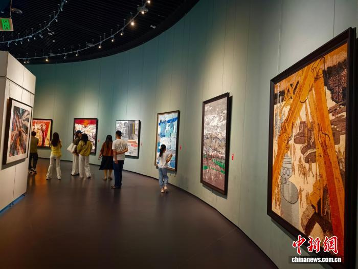 漓江画派展出百余幅精品力作 献礼平陆运河通航