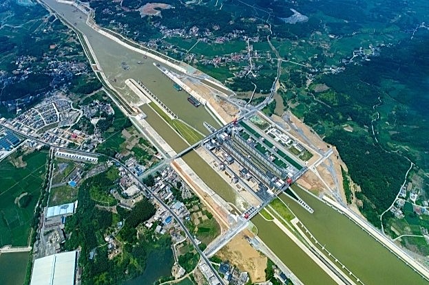 平陆运河正式通航 航拍视角看运河雄姿