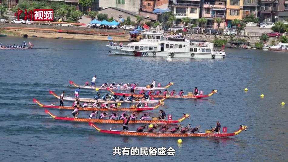 “广西龙超”吸引逾190支队伍参赛 留学生体验挥桨逐浪